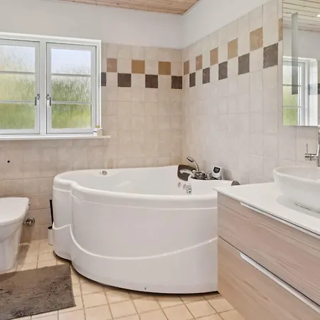 Tatil Evi With Near And Nature